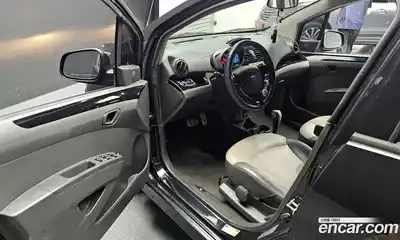 Chevrolet Spark 2015 1.0 автомат (гидро), миниатюра 10