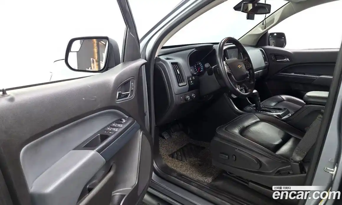Chevrolet Colorado 2021 3.6 автомат (гидро), фото 13