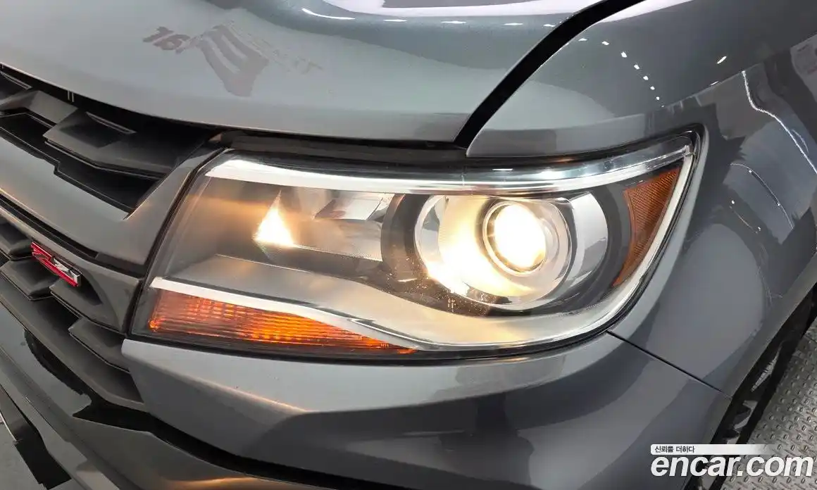 Chevrolet Colorado 2021 3.6 автомат (гидро), фото 8