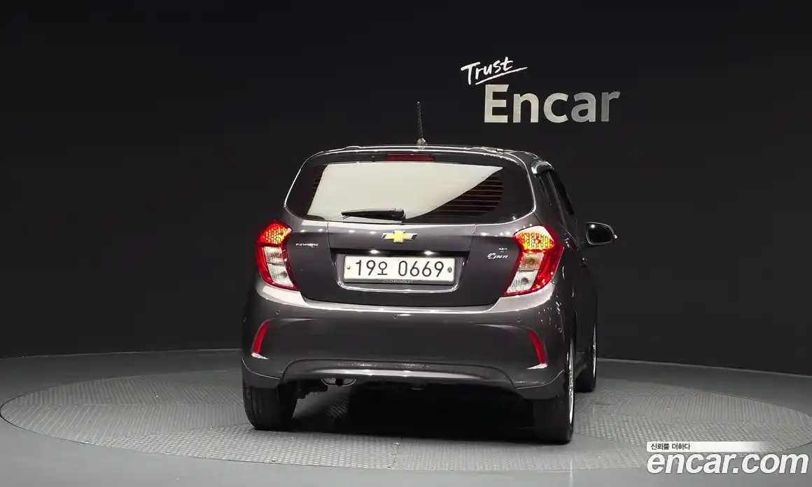 Chevrolet Spark 2016 1.0 автомат (гидро), фото 4