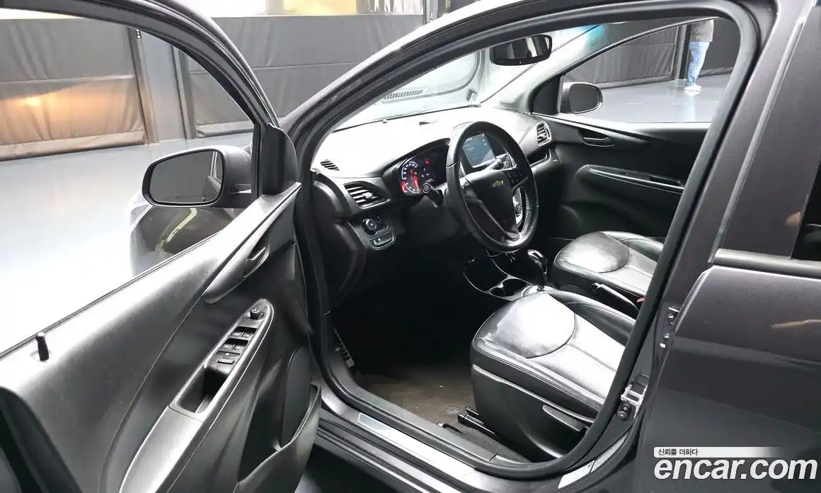 Chevrolet Spark 2016 1.0 автомат (гидро), фото 10