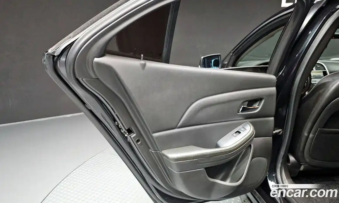 Chevrolet Malibu 2012 2.0 автомат (гидро), фото 15