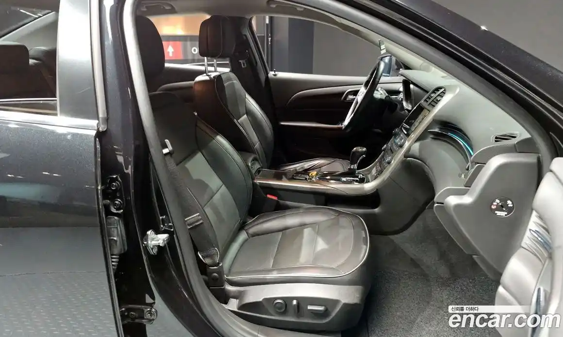 Chevrolet Malibu 2012 2.0 автомат (гидро), фото 17