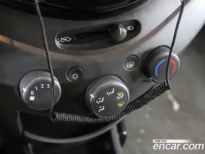 Chevrolet Spark 2012 1.0 автомат (гидро), миниатюра 11