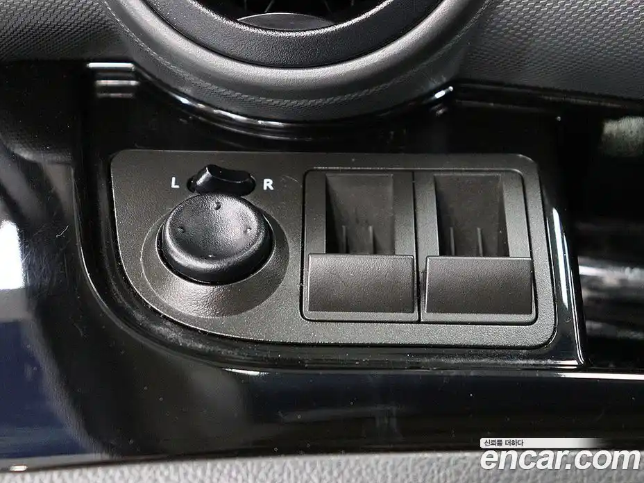 Chevrolet Spark 2012 1.0 автомат (гидро), фото 12