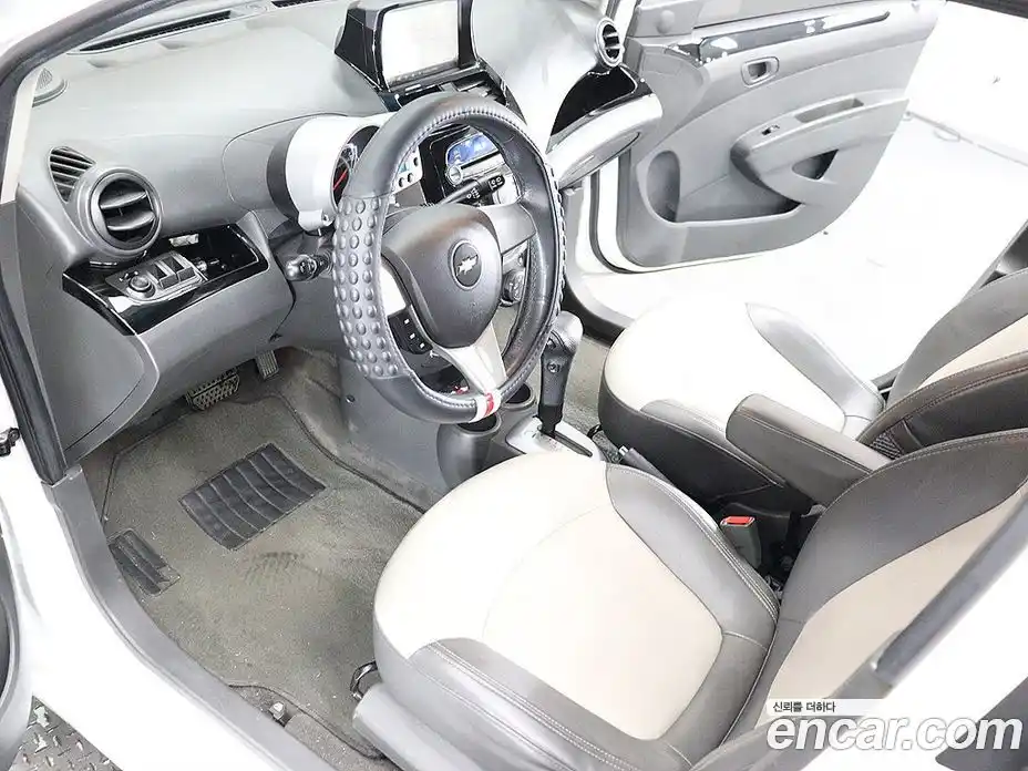 Chevrolet Spark 2012 1.0 автомат (гидро), фото 18