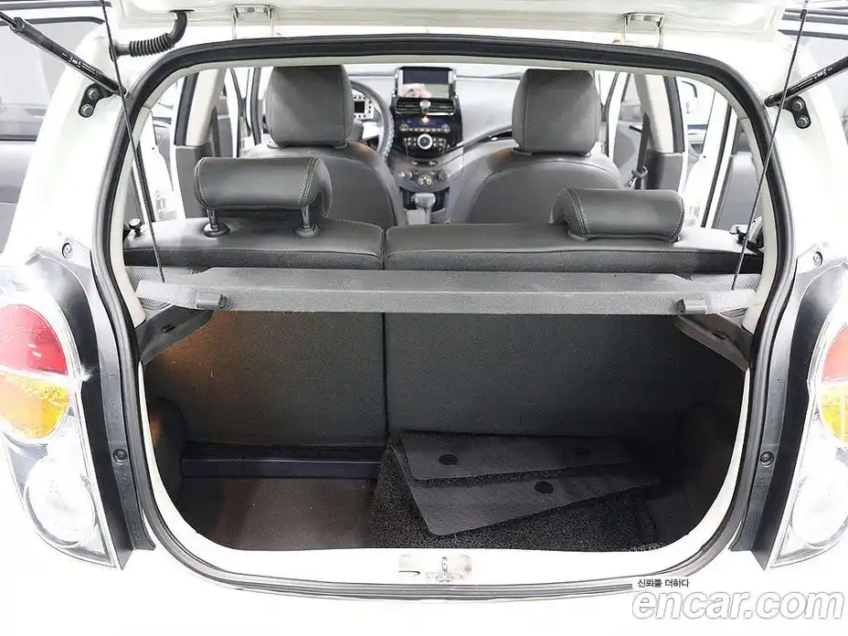 Chevrolet Spark 2012 1.0 автомат (гидро), фото 5