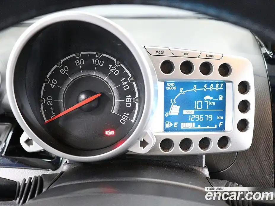 Chevrolet Spark 2012 1.0 автомат (гидро), фото 6