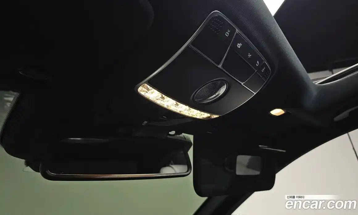 Mercedes-Benz S-Class 2017 5.5 гидро, фото 27 Mercedes-Benz S-Class 2017 5.5 гидро, фото 27