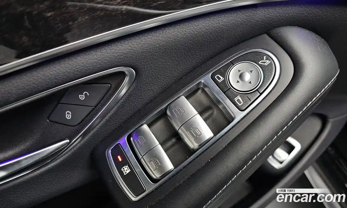Mercedes-Benz S-Class 2017 5.5 гидро, фото 28 Mercedes-Benz S-Class 2017 5.5 гидро, фото 28