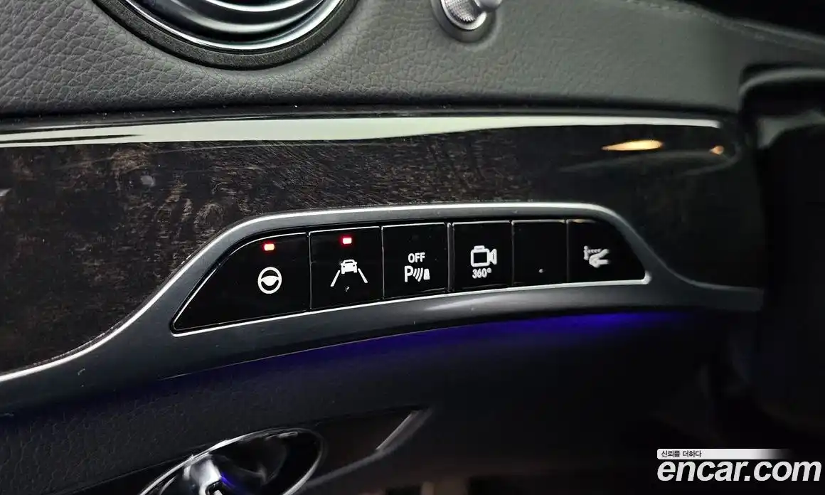 Mercedes-Benz S-Class 2017 5.5 гидро, фото 30 Mercedes-Benz S-Class 2017 5.5 гидро, фото 30