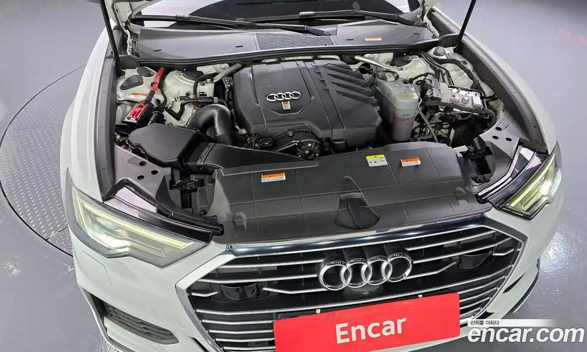 Audi A6 2021 2.0 автомат (гидро), фото 6