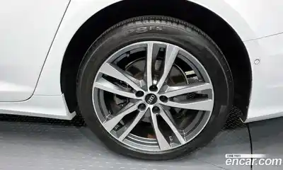 Audi A6 2021 2.0 автомат (гидро), миниатюра 7