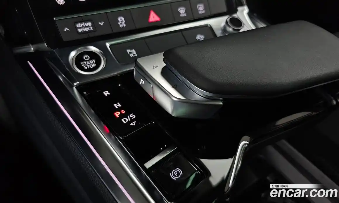 Audi e-tron 2021 0.2 автомат (гидро), фото 12