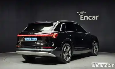Audi e-tron 2021 0.2 автомат (гидро), миниатюра 2
