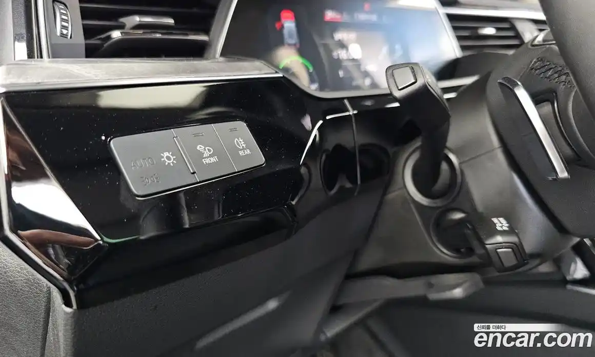 Audi e-tron 2021 0.2 автомат (гидро), фото 28