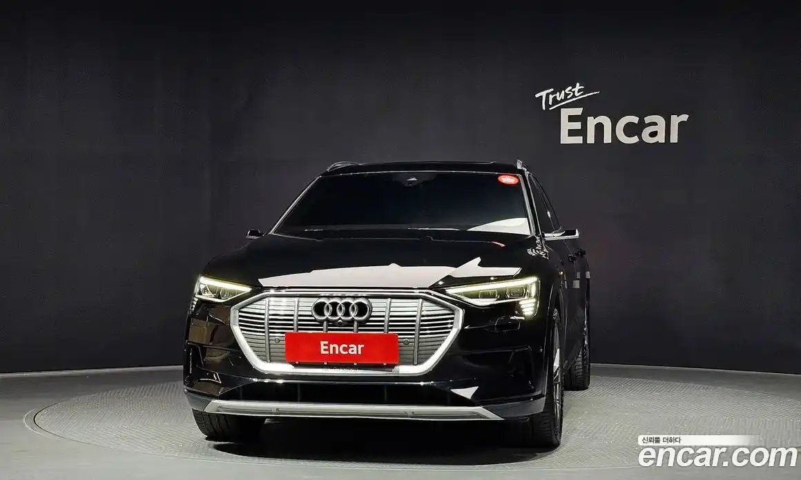 Audi e-tron 2021 0.2 автомат (гидро), фото 3