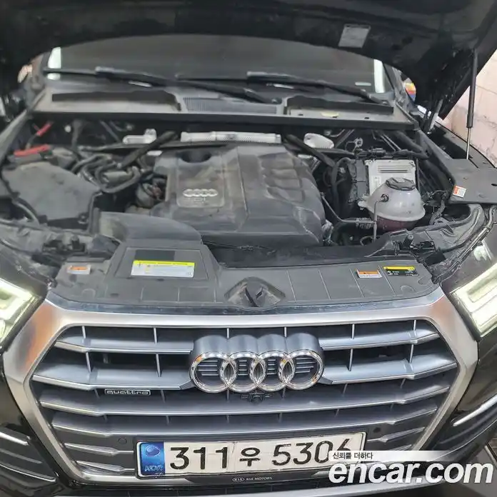 Audi Q5 2020 2.0 автомат (гидро), фото 6