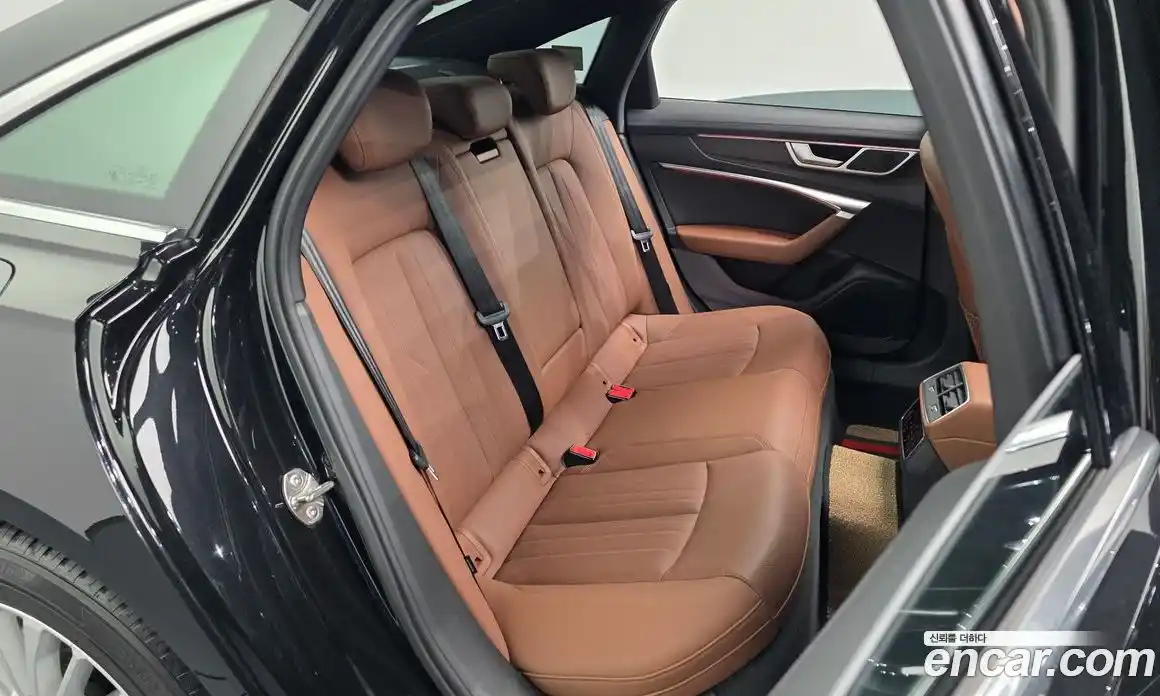 Audi A6 2019 2.0 автомат (гидро), фото 16