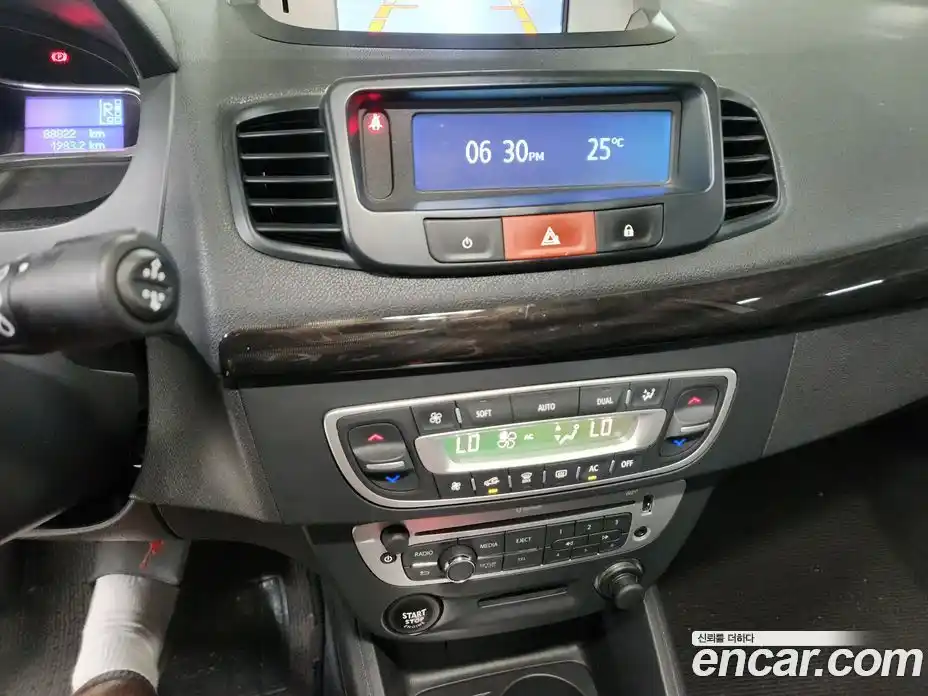 Renault SM3 2014 1.6 гидро, фото 13