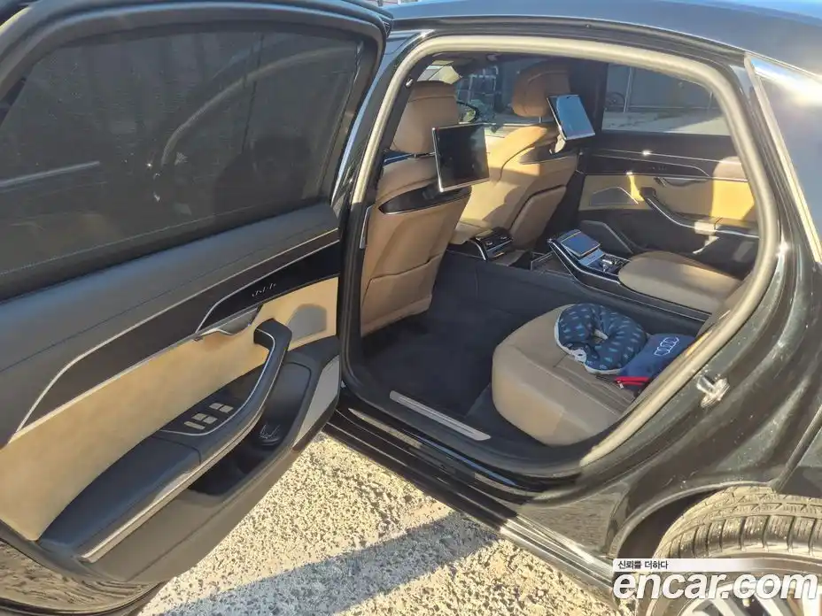 Audi A8 2020 4.0 автомат (гидро), фото 11