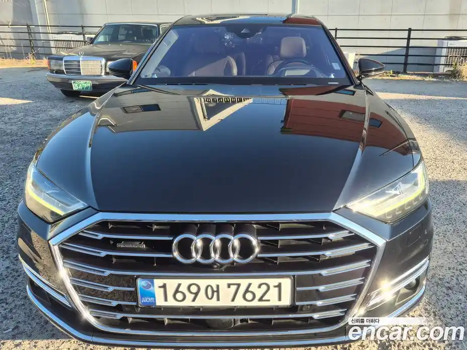 Audi A8 2020 4.0 автомат (гидро), фото 3