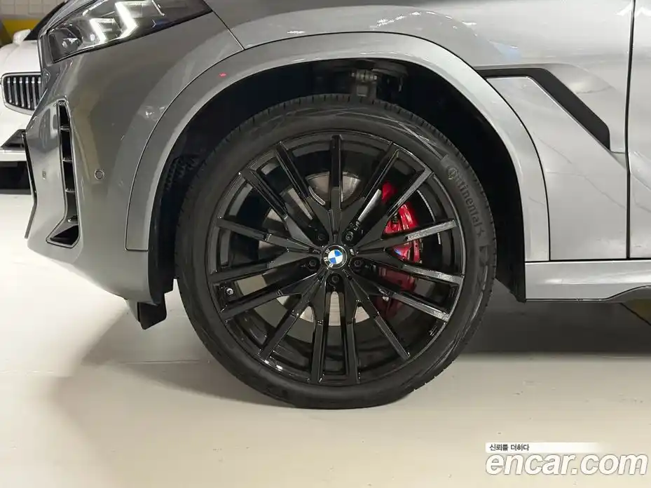BMW X6 2025 3.0 автомат (гидро), фото 5