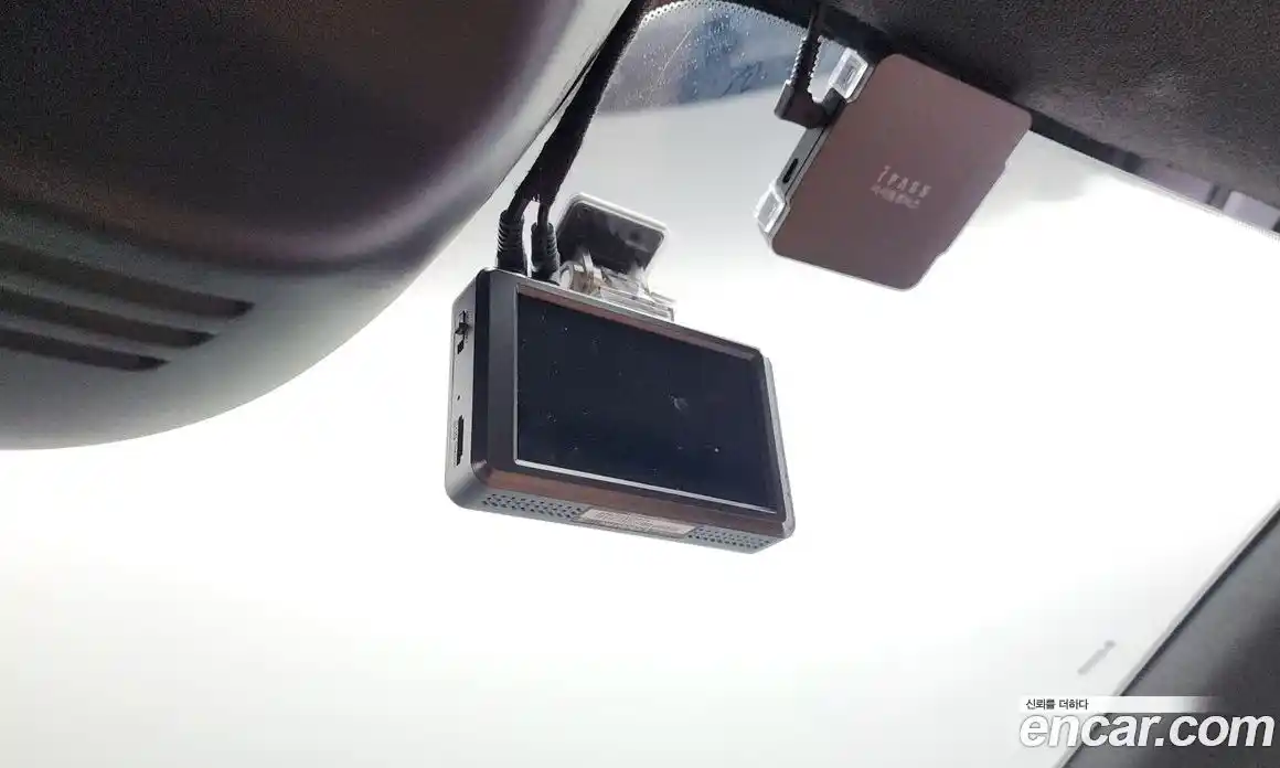 Volvo XC40 2020 2.0 автомат (гидро), фото 30
