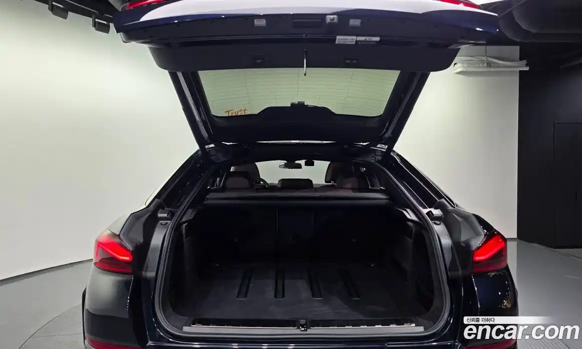 BMW X6 2025 3.0 автомат (гидро), фото 26