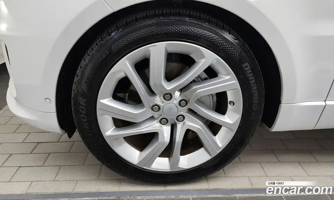 Land Rover Range Rover Sport 2021 3.0 автомат (гидро), фото 5