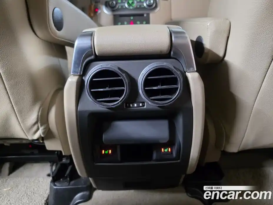 Land Rover Discovery 2016 3.0 автомат (гидро), фото 20