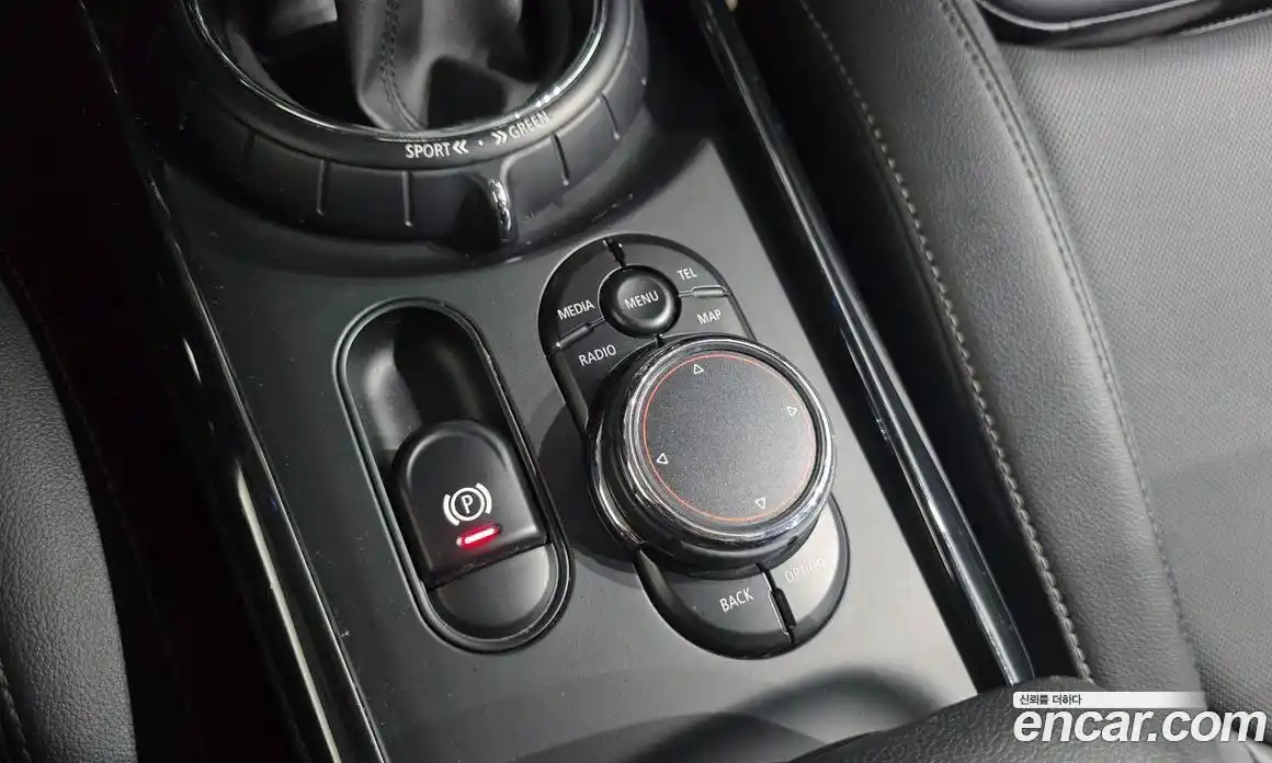 Mini Clubman 2016 2.0 автомат (гидро), фото 9