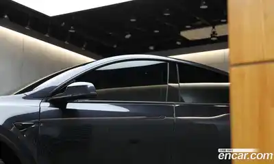 Tesla Model Y 2025 гидро, миниатюра 11