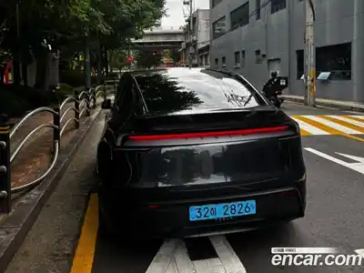 Tesla Model Y 2025 гидро, миниатюра 4