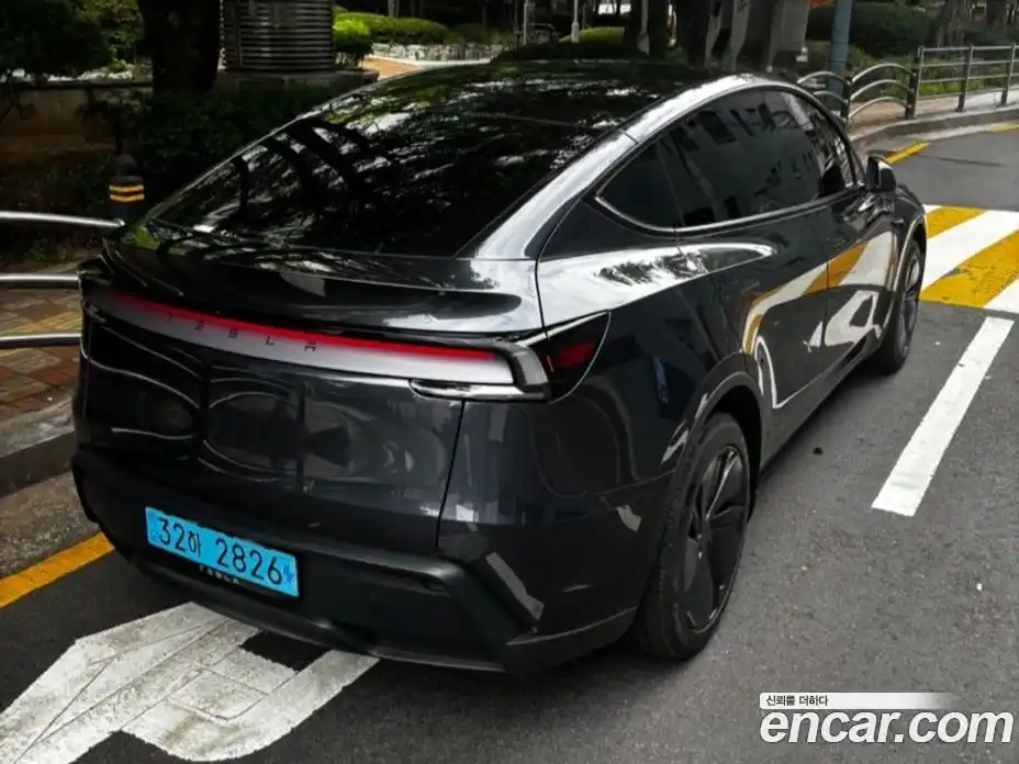 Tesla Model Y 2025 гидро, фото 5