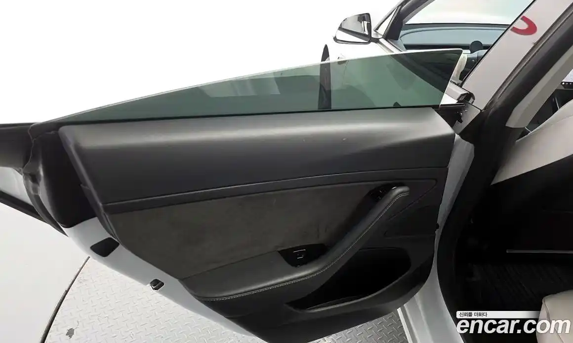 Tesla Model 3 2020 0.1 гидро, фото 15