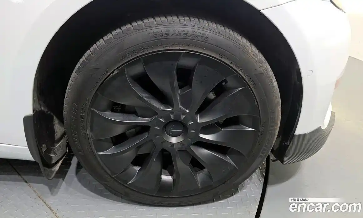 Tesla Model 3 2020 0.1 гидро, фото 7