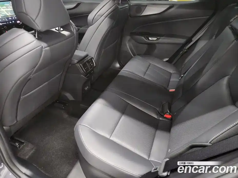 Lexus NX 2025 2.5 вариатор, фото 11