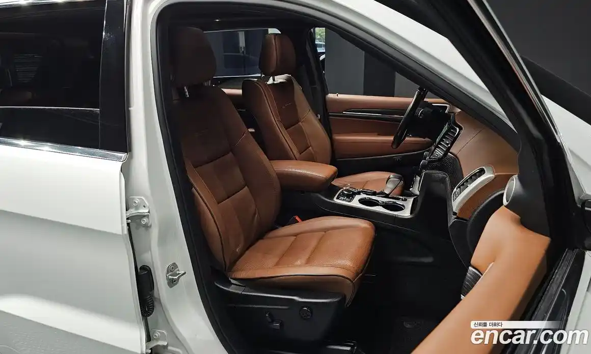 Jeep Cherokee 2020 3.6 автомат (гидро), фото 29