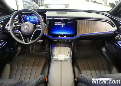 Mercedes-Benz E-Class 2024 2.0 автомат (гидро), миниатюра 4