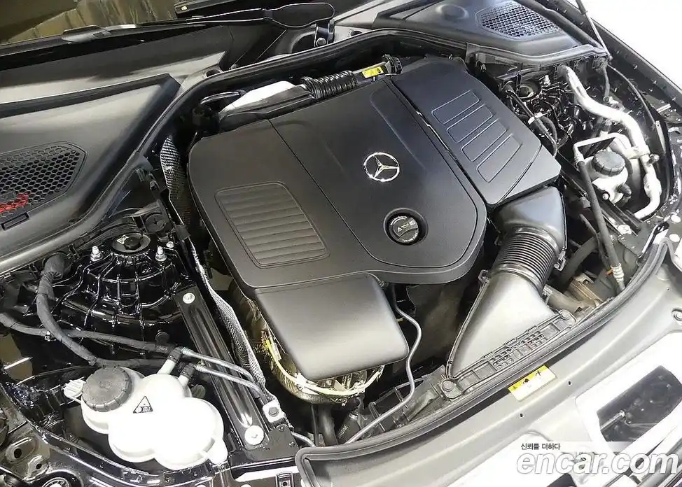 Mercedes-Benz E-Class 2024 2.0 автомат (гидро), фото 5