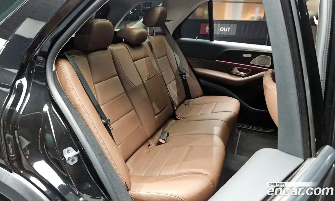 Mercedes-Benz GLE-Class 2024 2.0 автомат (гидро), фото 17