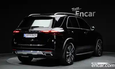 Mercedes-Benz GLE-Class 2024 2.0 автомат (гидро), миниатюра 2