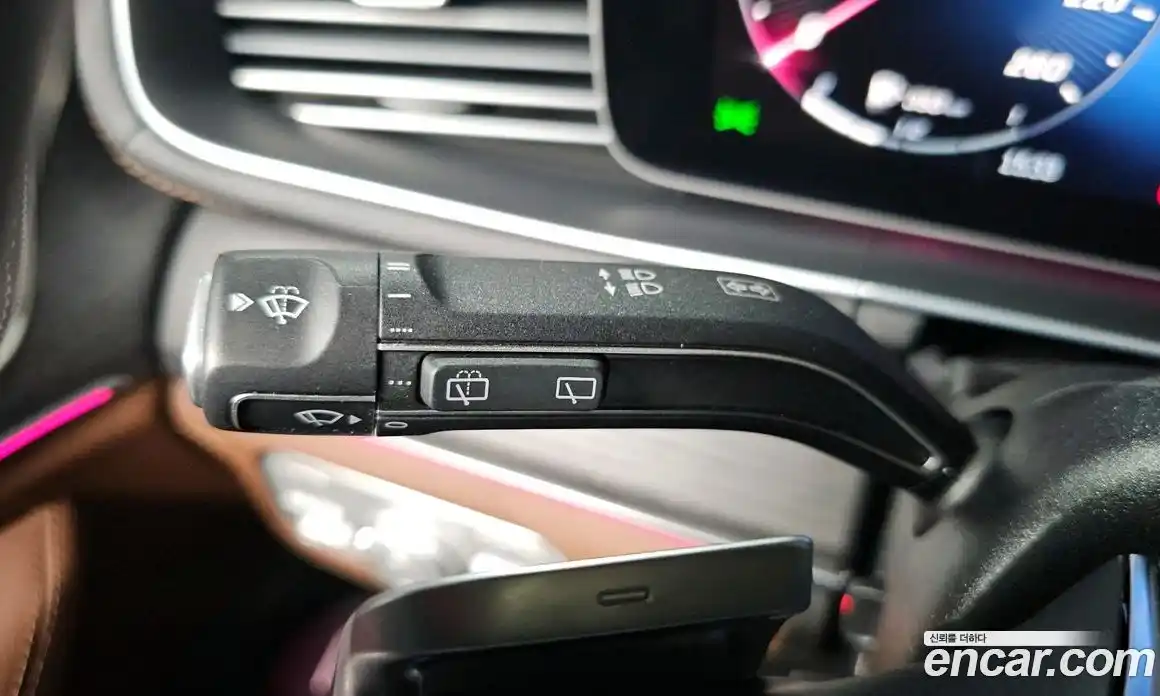 Mercedes-Benz GLE-Class 2024 2.0 автомат (гидро), фото 28