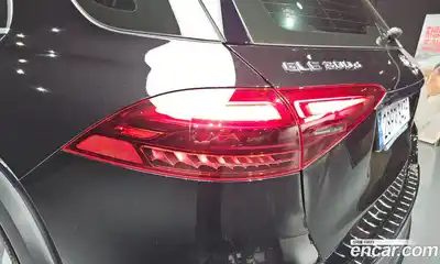 Mercedes-Benz GLE-Class 2024 2.0 автомат (гидро), миниатюра 9