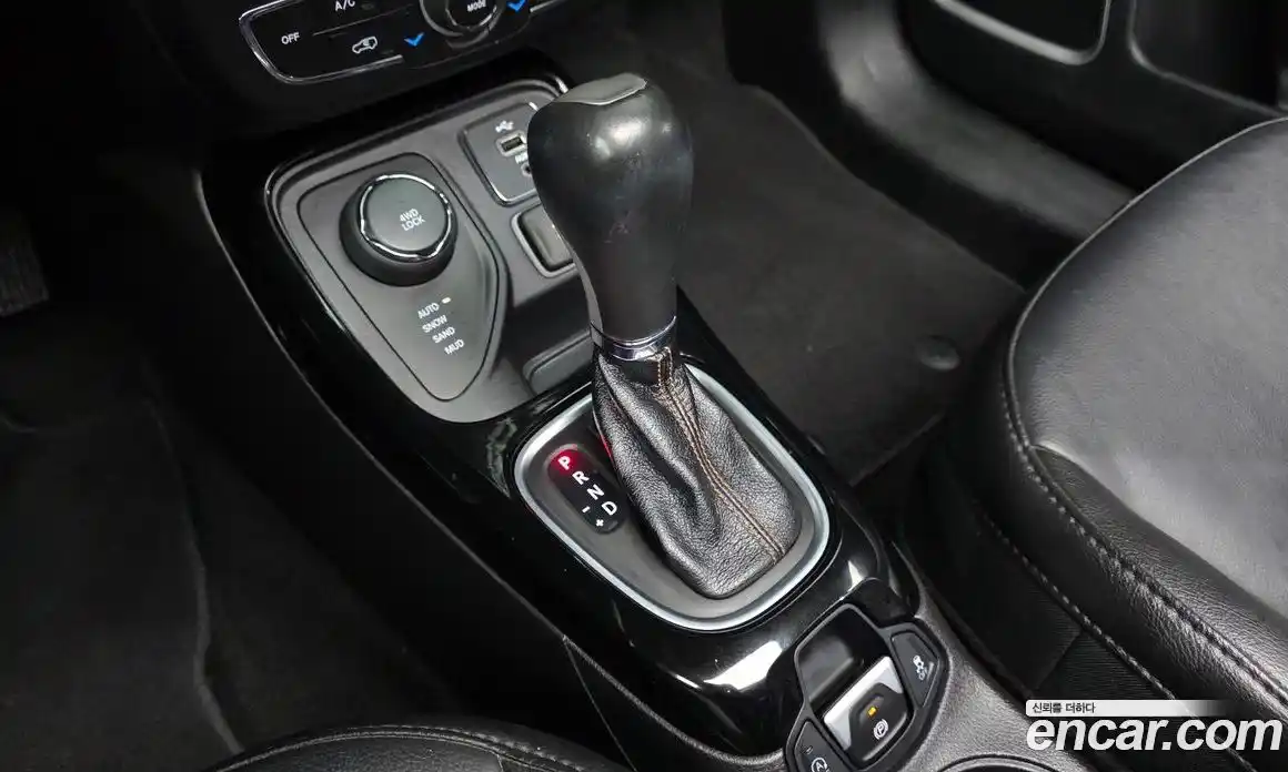 Jeep Compass 2019 2.4 автомат (гидро), фото 12