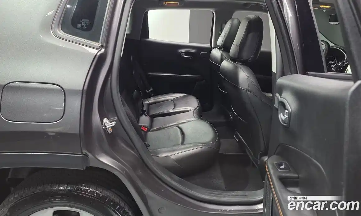 Jeep Compass 2019 2.4 автомат (гидро), фото 17