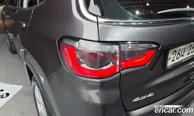 Jeep Compass 2019 2.4 автомат (гидро), миниатюра 9