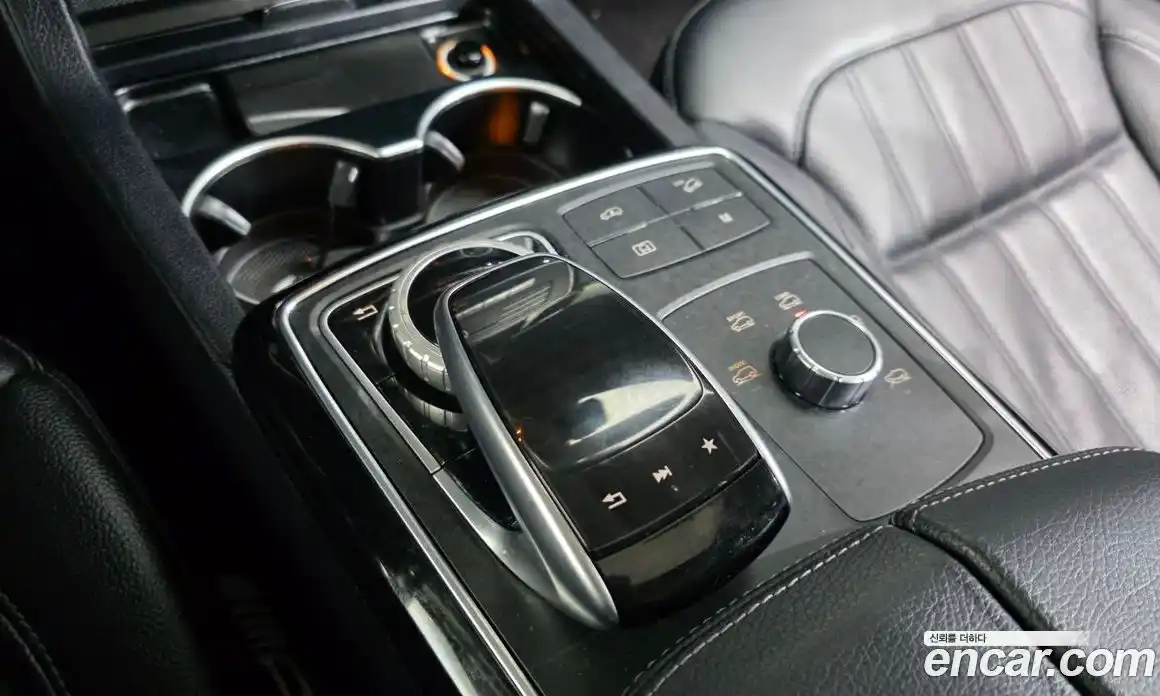 Mercedes-Benz GLE-Class 2018 3.0 гидро, фото 17 Mercedes-Benz GLE-Class 2018 3.0 гидро, фото 17