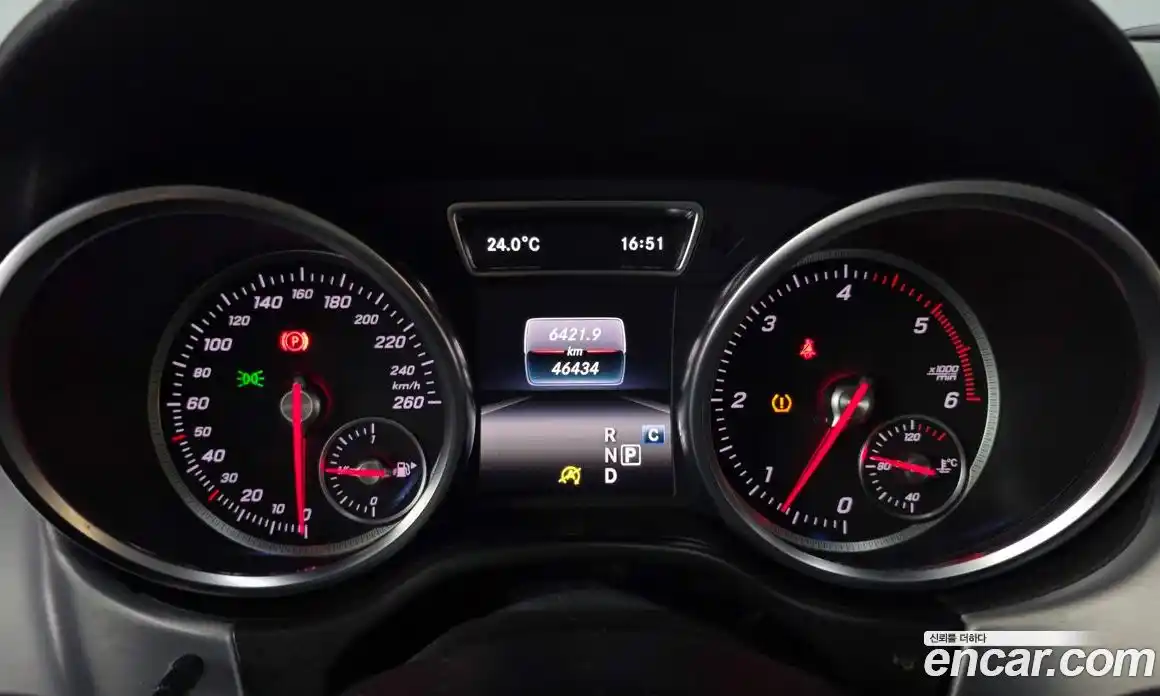 Mercedes-Benz GLE-Class 2018 3.0 гидро, фото 8 Mercedes-Benz GLE-Class 2018 3.0 гидро, фото 8